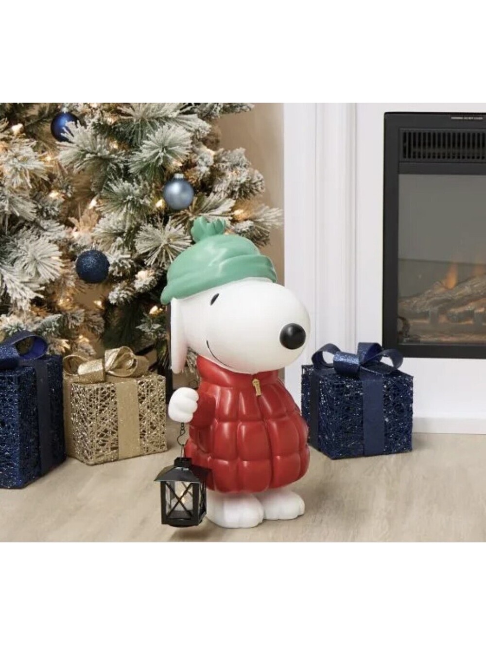 Mark Feldstein, Peanuts Snoopy Puffer Jacket LED Porch Greeter, 17 Inch NWT